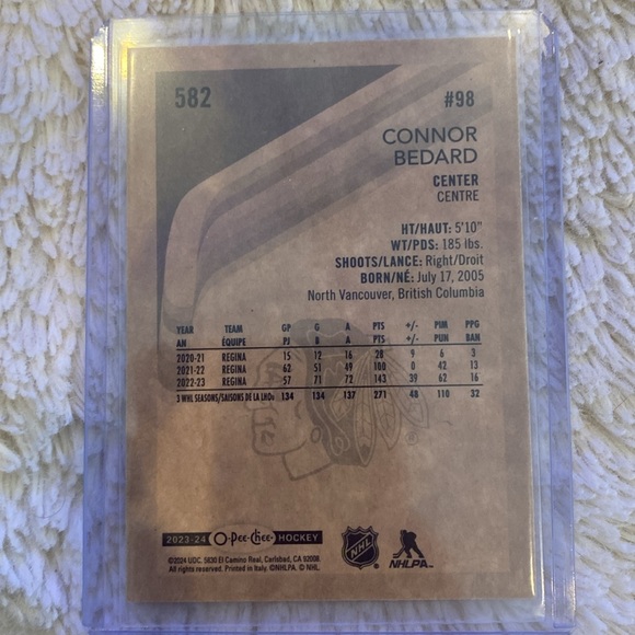 Connor Bedard Retro Rookie O-Pee-Chee - Picture 2 of 2